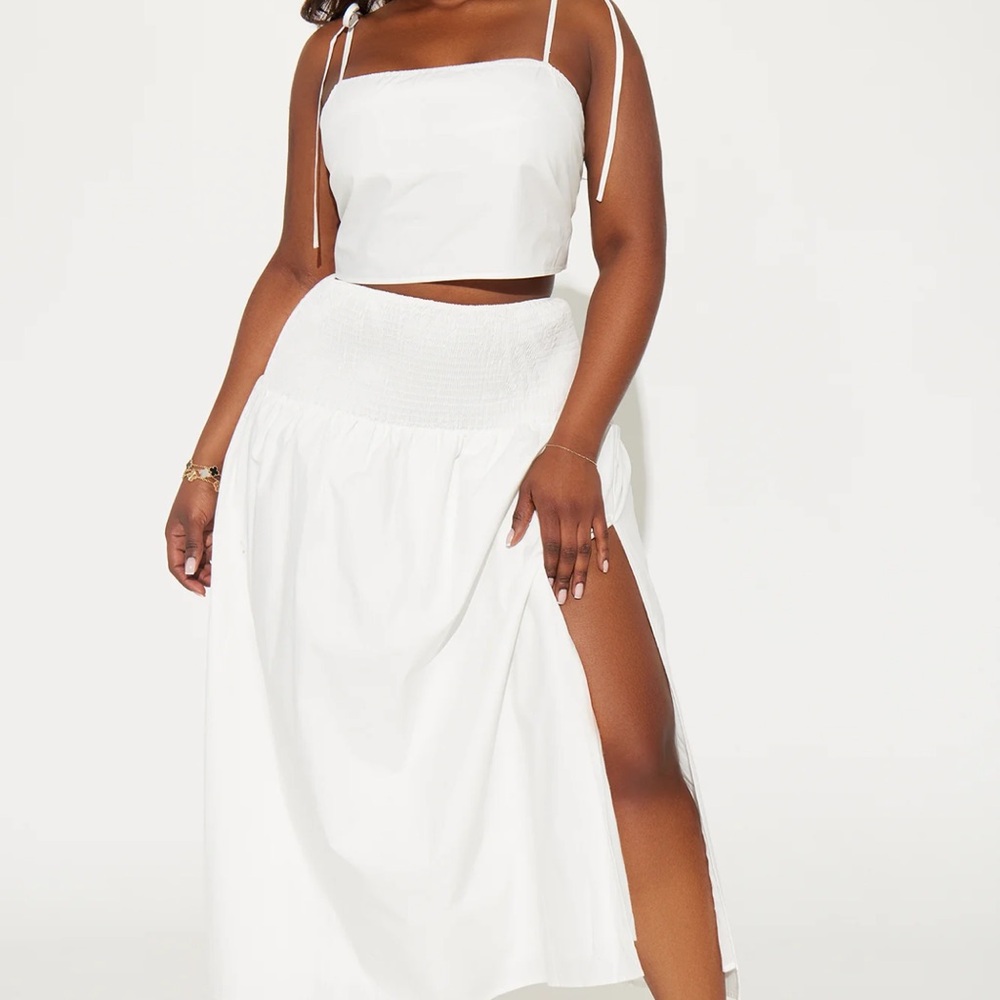 Fashion Nova White A-Line Skirt